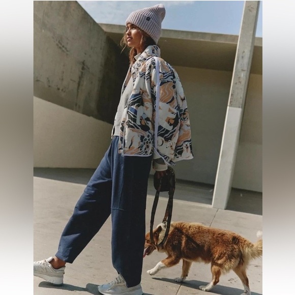 Free People Pippa Printed Packable Puffer Jacket Size  Small Polar Bear NWT - Picture 6 of 17